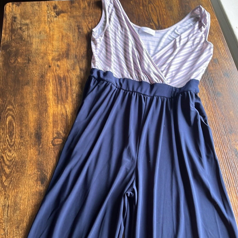 Women’s Kaileigh Lantana Knit Jumpsuit Navy and Pink Stripe EUC size Medium